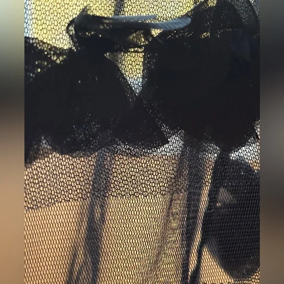 Romantic Fiona Elegant Black Sheer Sleeveless Top with Floral Accents Small - Picture 6 of 9